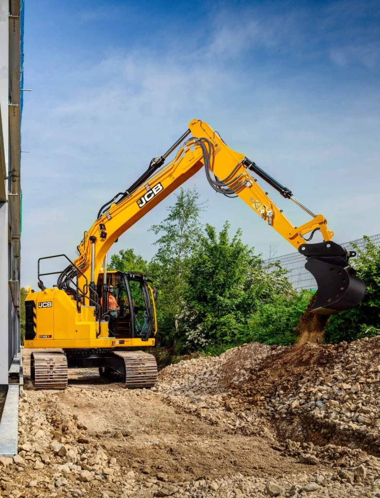 JCB 145XR